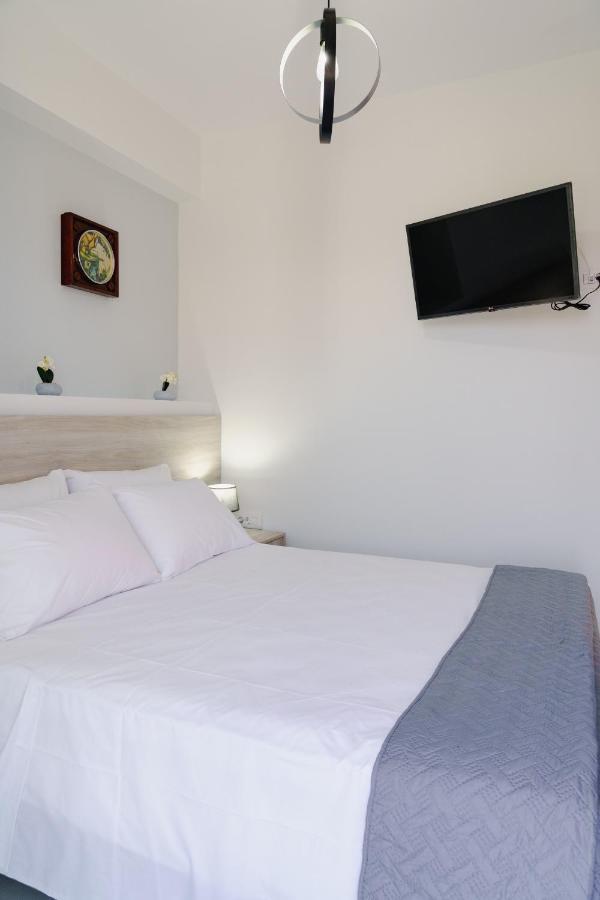 Edel Luxury Apartments Chania  Buitenkant foto