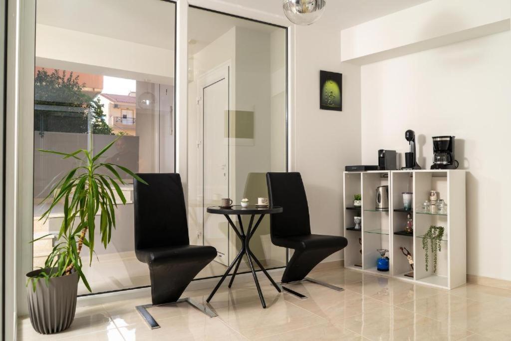 Edel Luxury Apartments Chania  Buitenkant foto